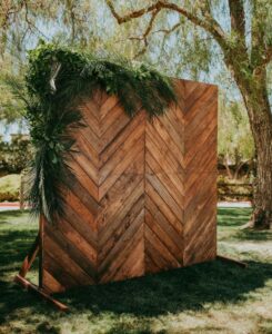 aviston lumber DIY wedding wooden backdrop